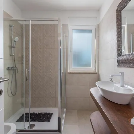 Apartment Penthouse Novigrad By Seeadria Agency *